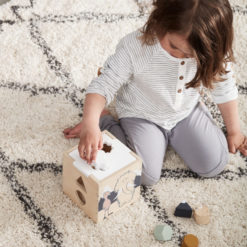 Kids Concept Steckspiel Neo mit Kind