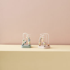 Kids Concept Motorikschleife Edvin in blau 2