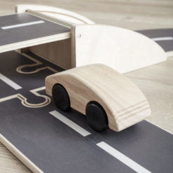 Kids Concept Auto Sport Aiden mit straße