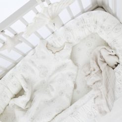 Cam Cam Babynestchen „Dandelion Natural“ im Bett