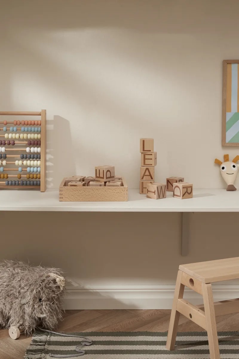 Kids Concept Buchstaben-Klötze NEO natural – Bild 7