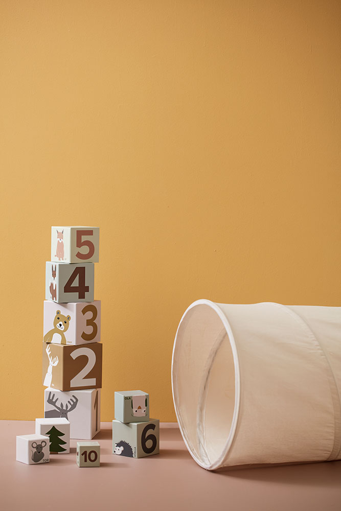 Kids Concept Spieltunnel aus Stoff, beige, 47x150cm Mood