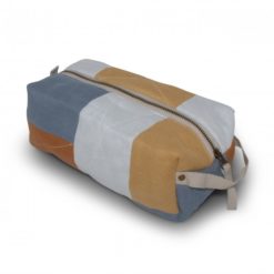 Saga Copenhagen Kosmetiktasche Leftover Love „Patchwork Blue“