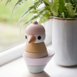 Sebra Stapelvogel aus Holz „Cotton Candy Pink“ Mood