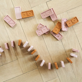 Liewood Dodo Domino Spiel aus Silikon „Rose multi mix“ Mood 2