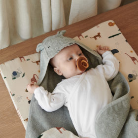 Liewood Kapuzenhandtuch Augusta „Hippo dove blue Mood