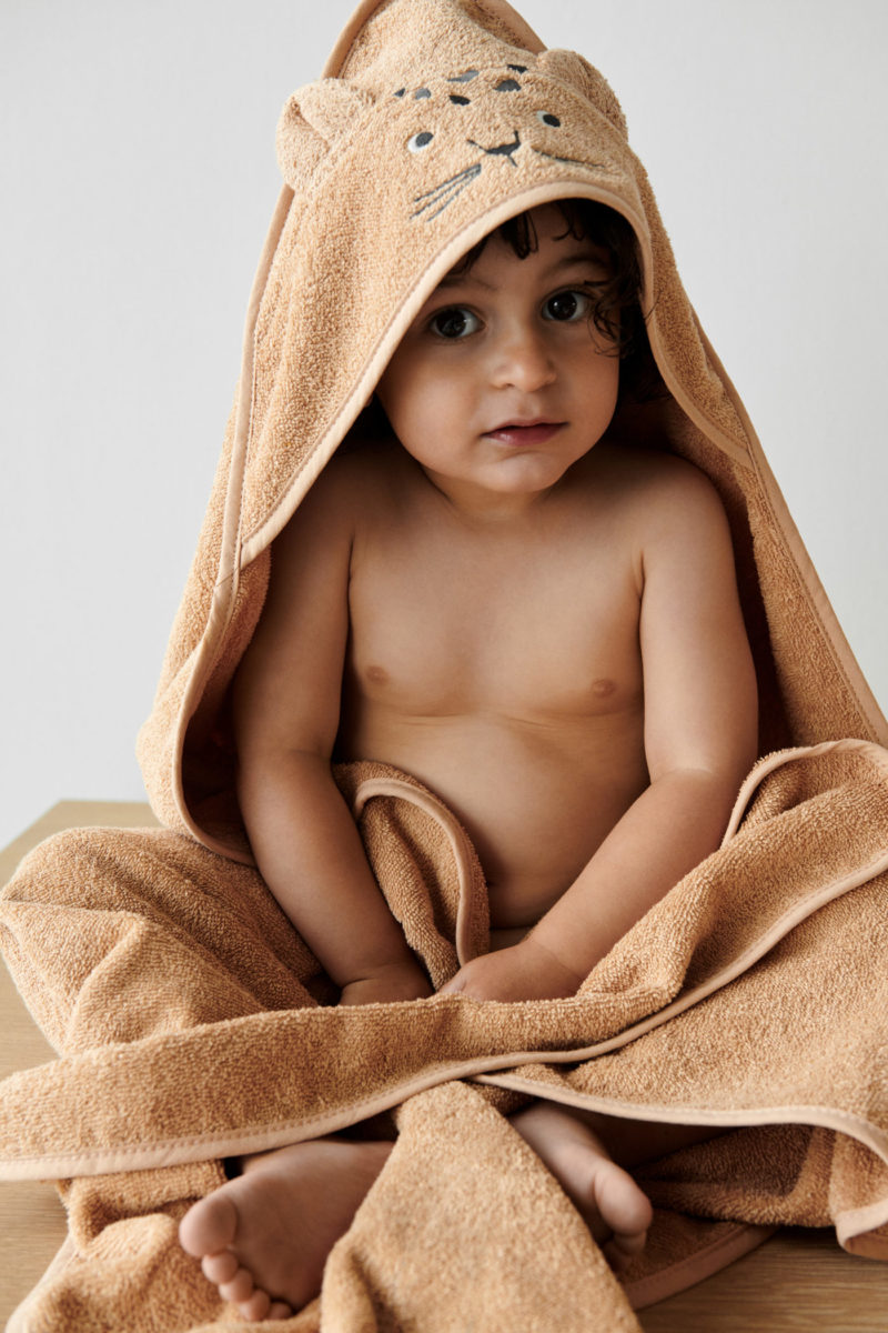 Liewood Kapuzenhandtuch Augusta „Leopard apricot Mood