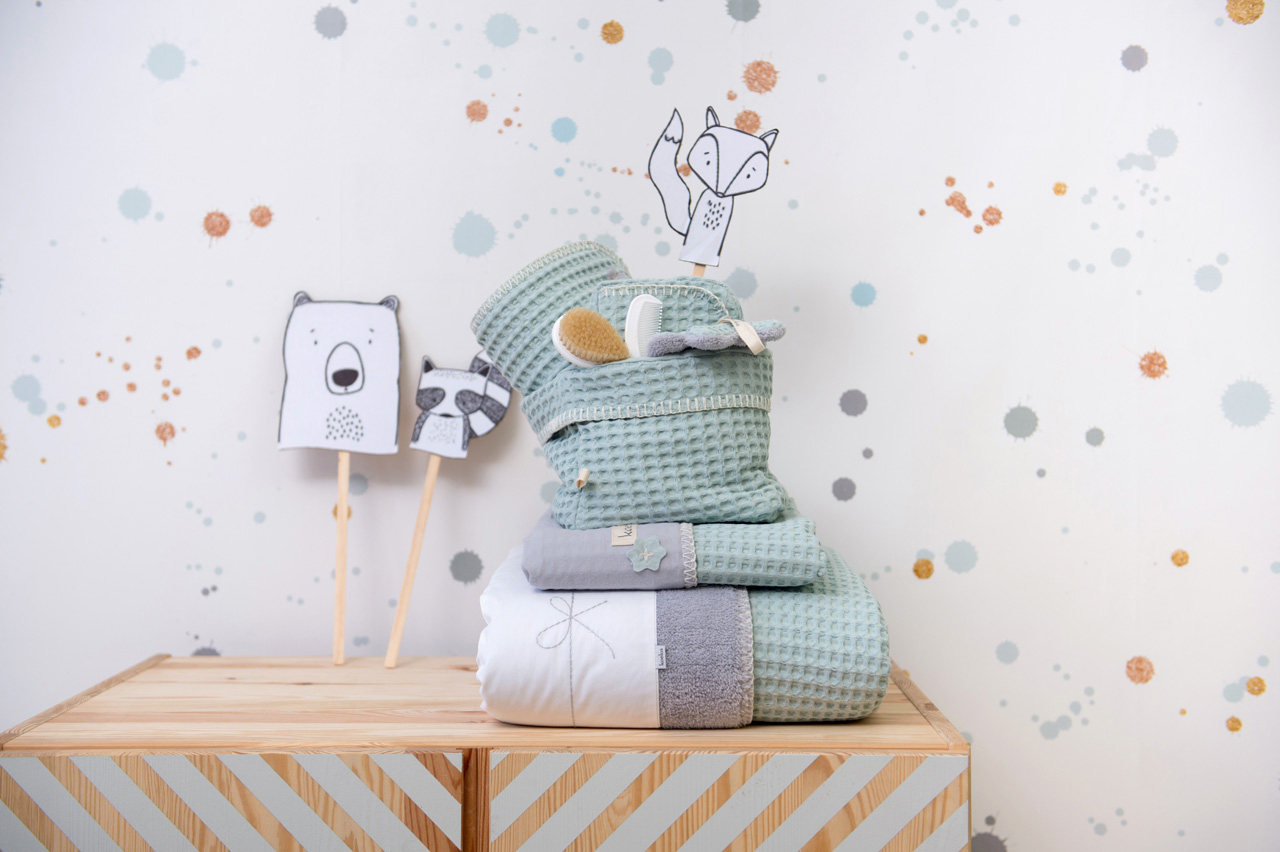 koeka Kinderdecke Flanell Antwerp „misty mint / silver grey“ 100x150cm – Bild 2