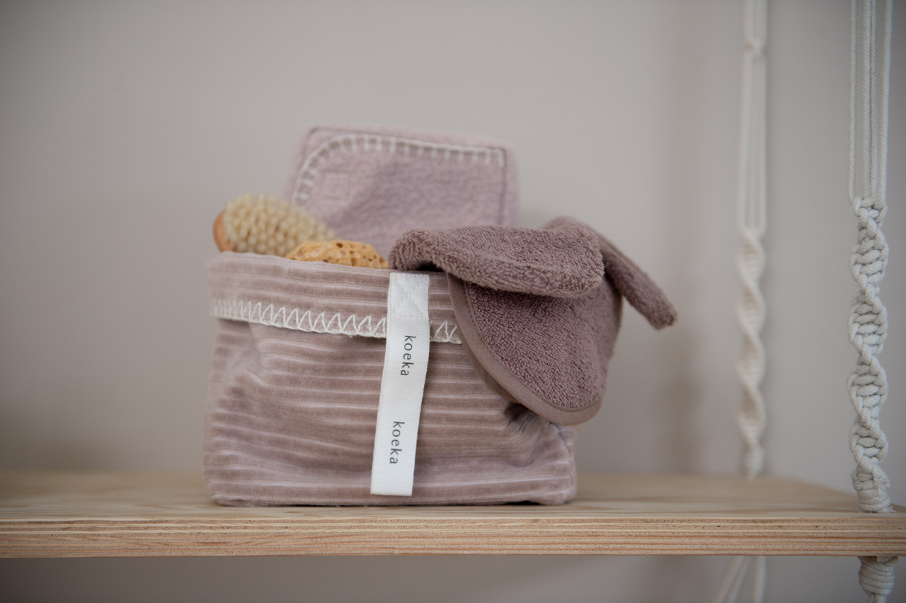 koeka Wickeltischkörbchen Vik „grey pink“ 05