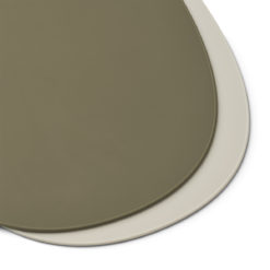 Liewood Ilana Silikon Lätzchen „Khaki sandy mix“, 2er Set