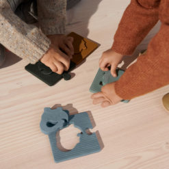 Liewood Bodil Puzzle Steckspiel „Dino blue multi mix“ 04