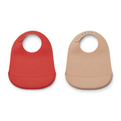 Liewood Tilda Silikon Lätzchen „Cat apple red“ 01