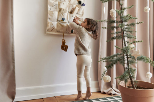 Liewood Weihnachtskalender Babbo „Holiday sandy mix“, 50x100cm 02