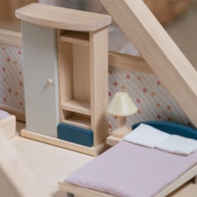 PlanToys Schlafzimmer „Orchard“ Puppenhausmöbel-Set 03