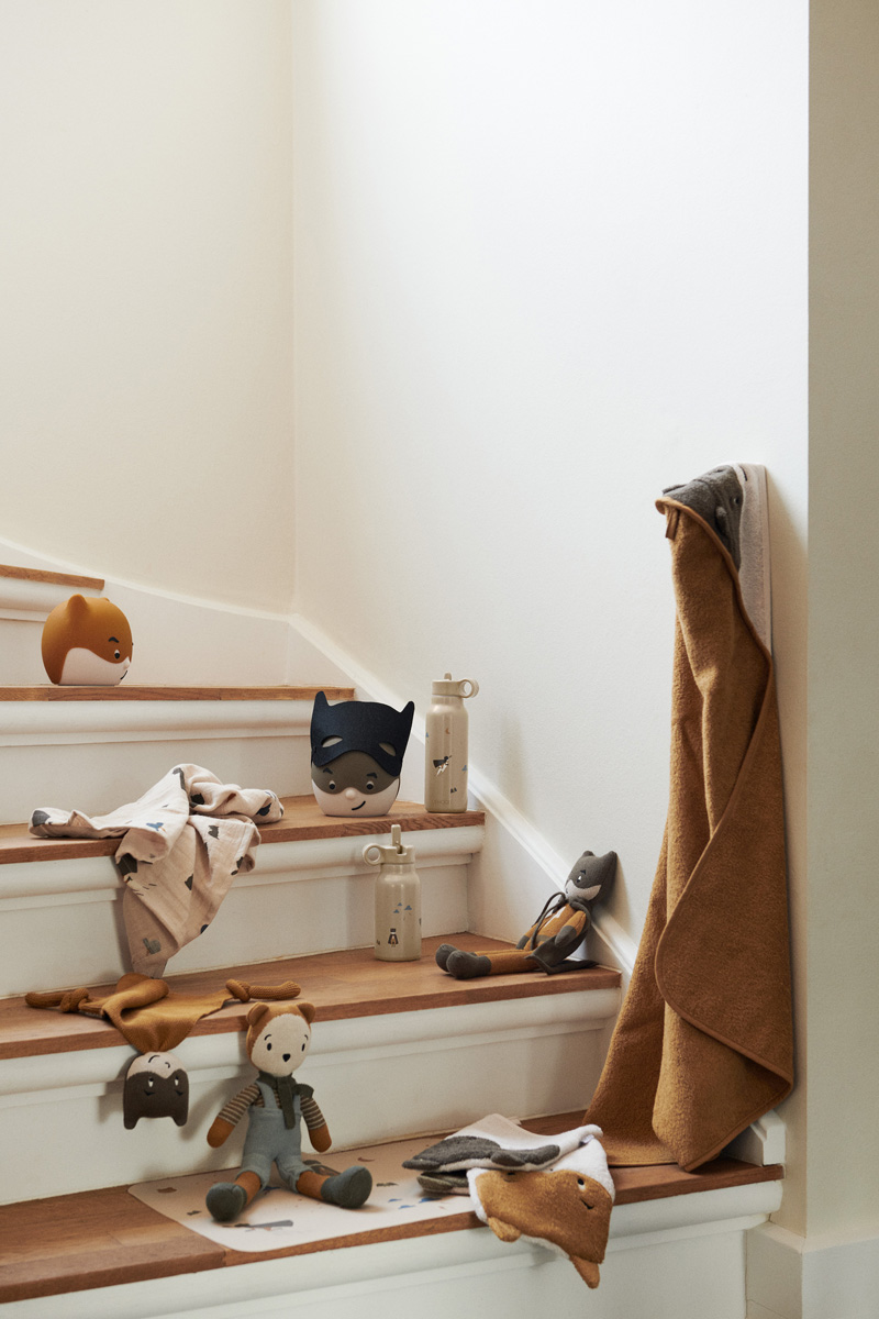 Liewood Puppe „Harris Superhero“, Baumwolle, H30cm 03