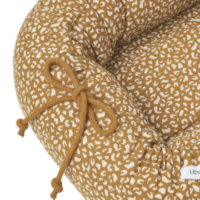 Liewood Gro Babylift : Babynest „Mini leo : Golden caramel“, Bio-Baumwolle 03