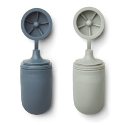 DELISTED Liewood Tanya Smoothie-Flasche „Whale blue / Dove blue mix“, Silikon, 2er-Pack – Bild 2
