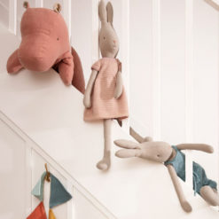 Maileg Hase mit gestricktem Overall, Gr. 4 - 62cm Mood
