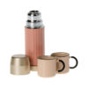 Maileg Miniatur Thermoskanne-Becher-Set „Soft coral“, 3er-Set, H6cm 01