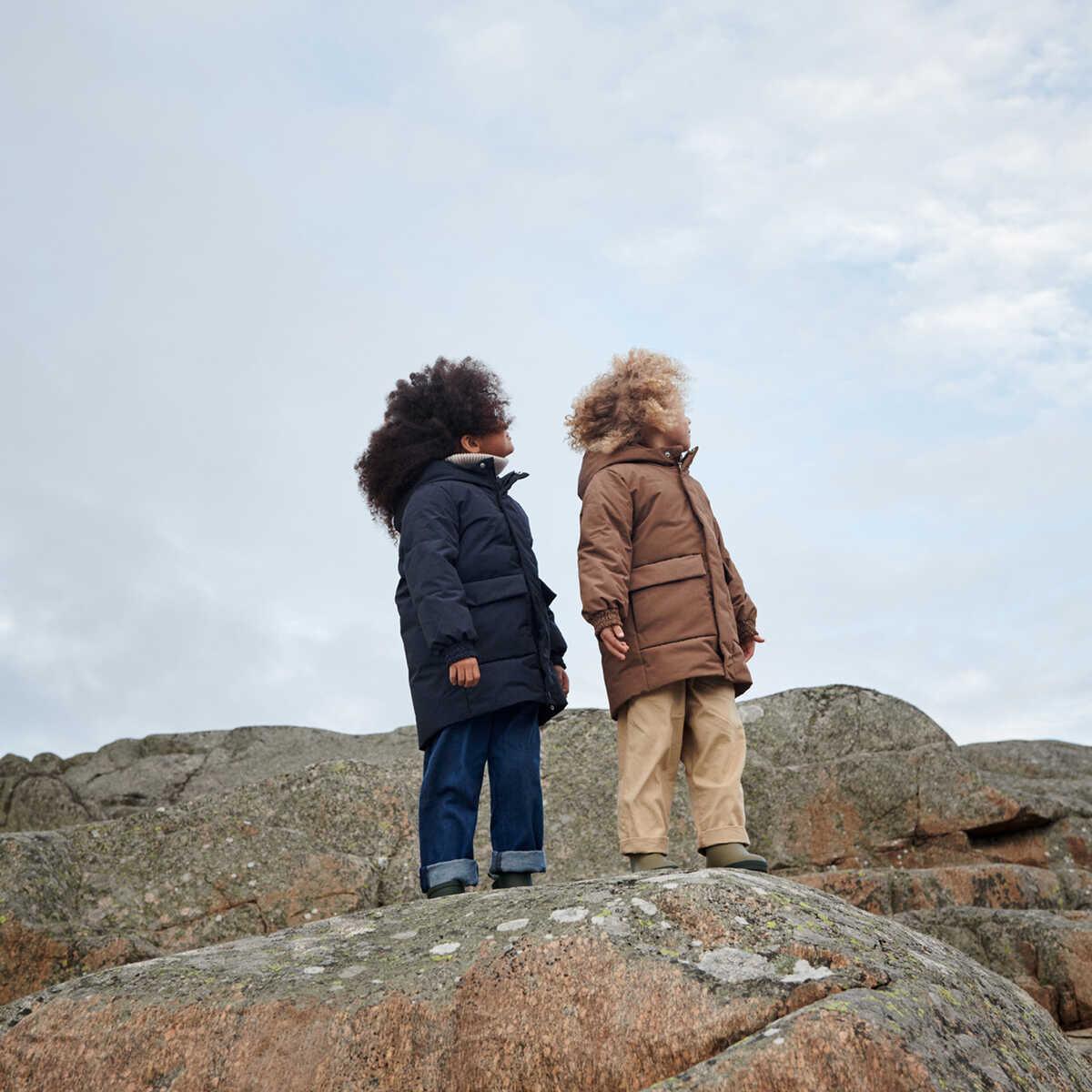 Liewood Althea Daunenmantel für Kinder „Tuscany rose“, Gr. 104-116 – Bild 12