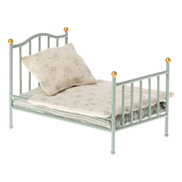 Maileg Vintage-Metallbett Bett für Mäuse „mint“, 9x8cm 11-2118-01_01