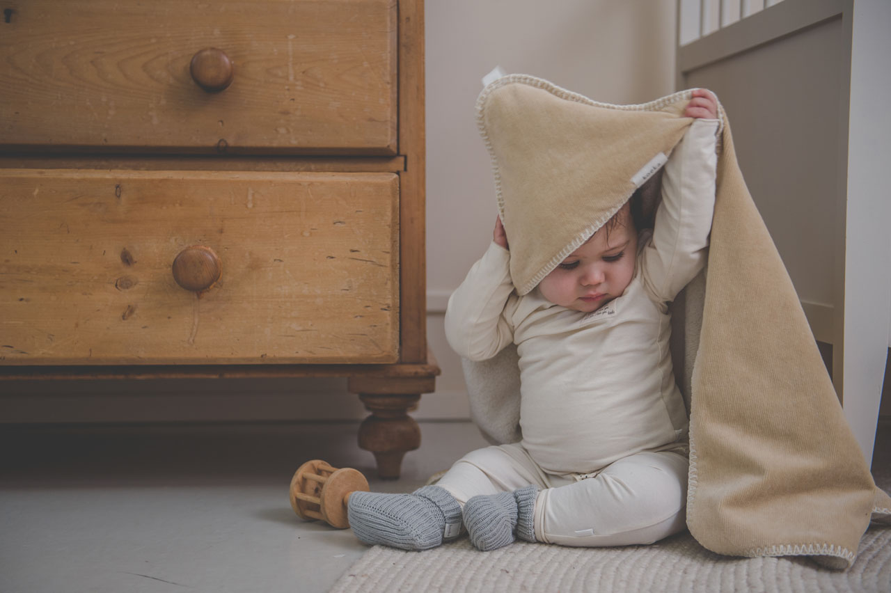 koeka Kapuzenhandtuch Oddi Plüsch „grain“ 100x100cm – Bild 7