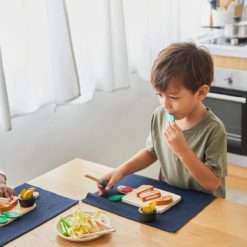 PlanToys Steak-Spielset aus Holz – Bild 6
