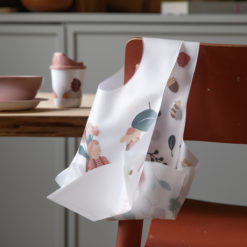 Sebra Kunststoff Lätzchen „Pixie Land“, 2er Set – Bild 2