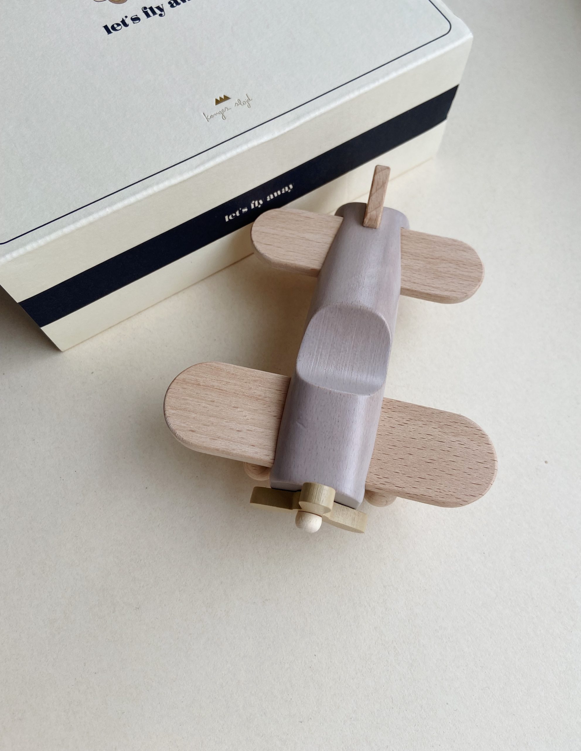 DELISTED Konges Sløjd Holzflugzeug „Blue“, FSC® – Bild 5