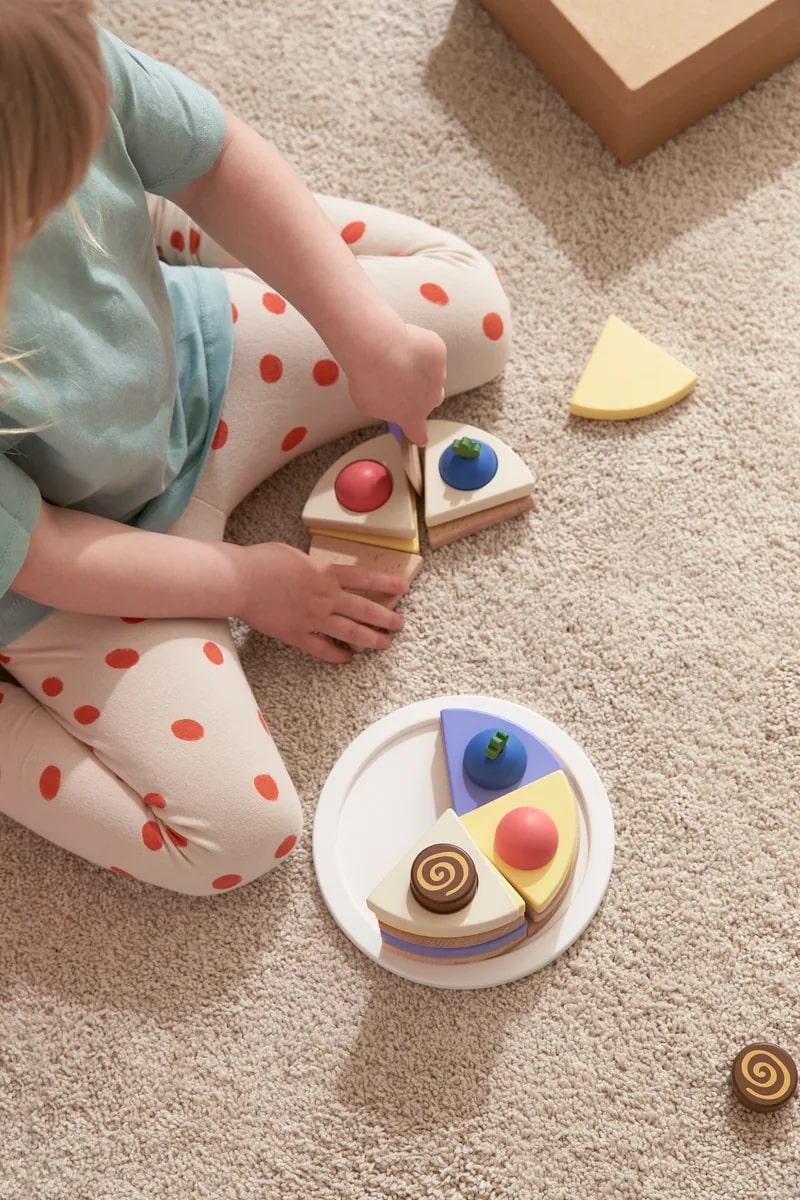 Kids Concept Spielzeug Schichttorte, 42-teilig, FSC® – Bild 7