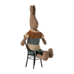 Maileg Kaninchen mit Shirt und Shorts „braun“, Gr. 2 - 29cm