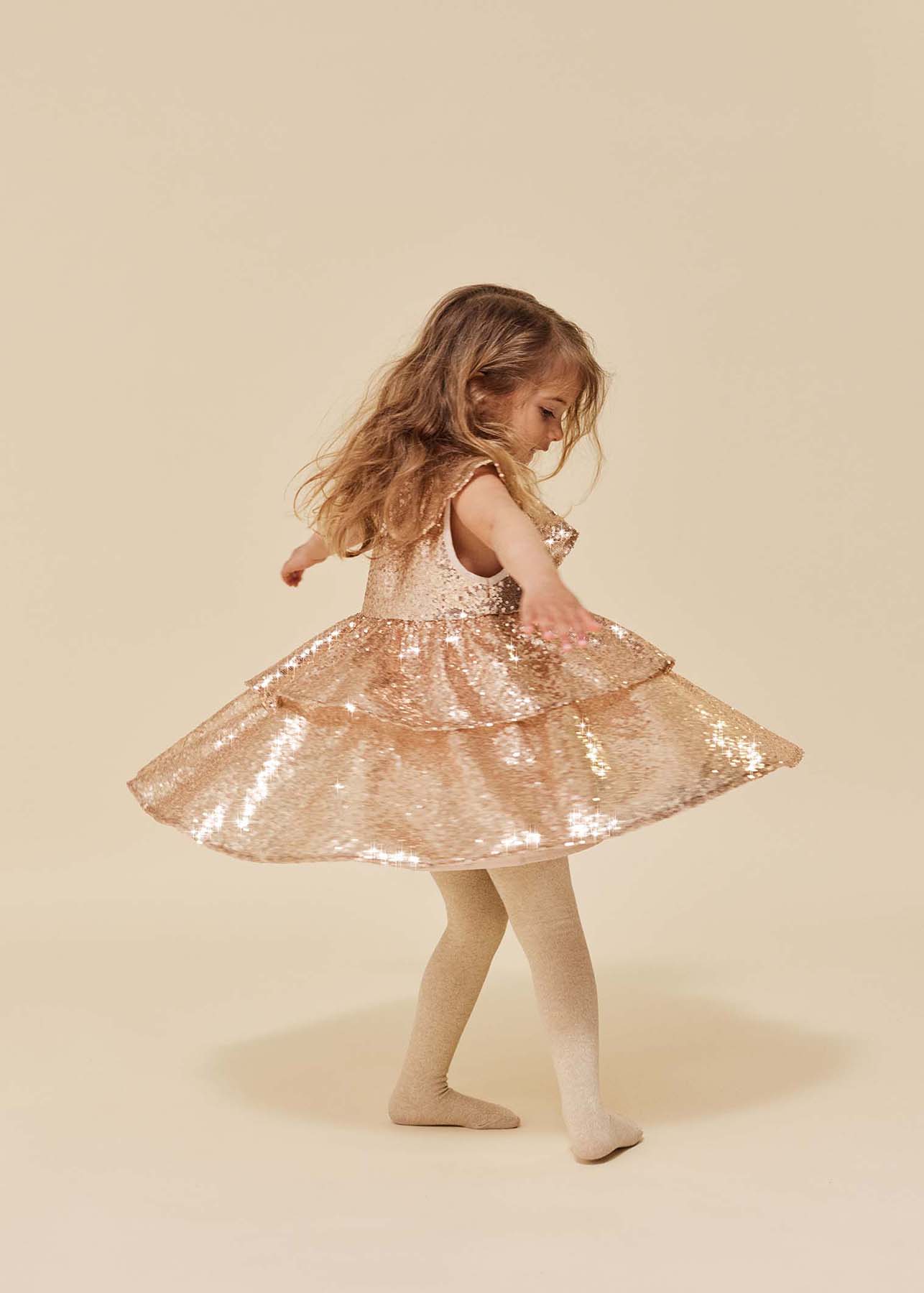 Konges Sløjd Paillettenkleid „Starla“, Gr. 74-104, 122/128 – Bild 8
