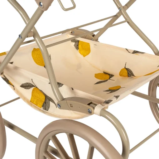 DELISTED Konges Sløjd Puppenwagen „Mon grande citron Glitter“ – Bild 6