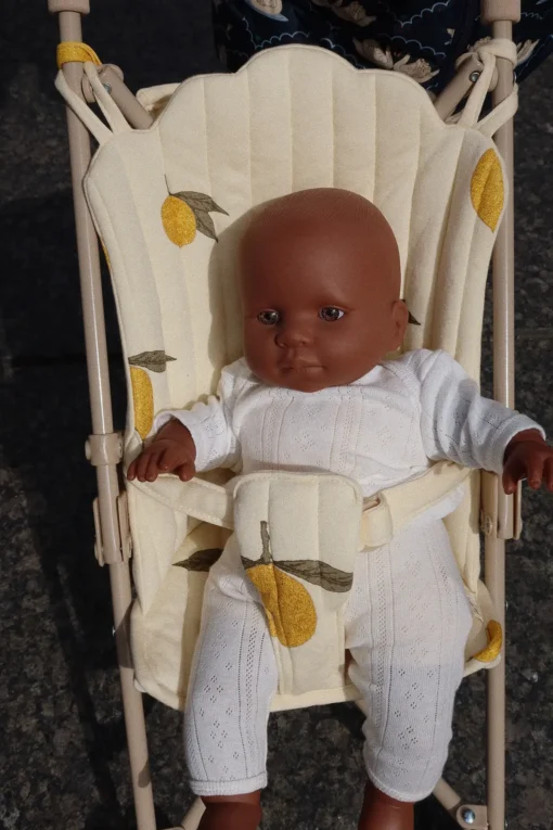 DELISTED Konges Sløjd Puppen-Buggy „Ma Grande Cerise Glitter“ – Bild 7