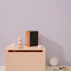 Kids Concept Kaffeemaschine „Kids Hub“, FSC®-Holz – Bild 9