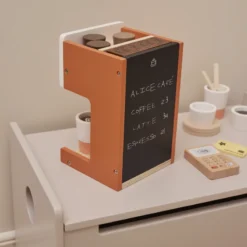 Kids Concept Kaffeemaschine „Kids Hub“, FSC®-Holz – Bild 10