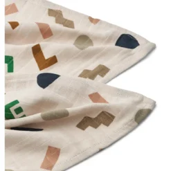 Liewood Lewis Mulltuch „Graphic alphabet / Sandy“