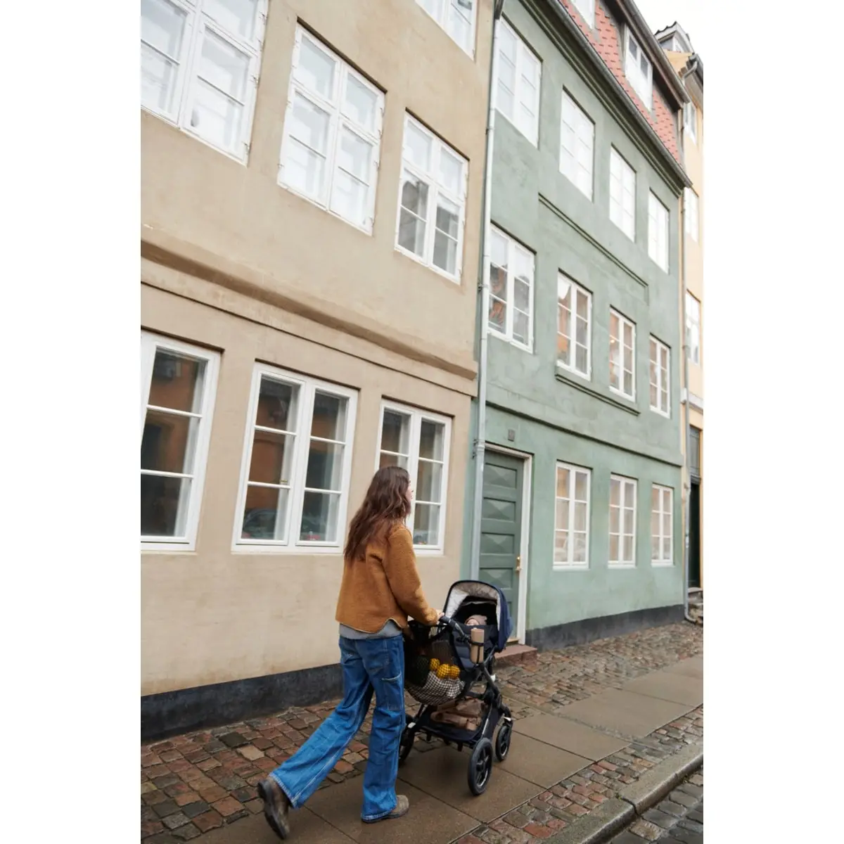 Liewood Sherpa Erwachsenen Jacke Nelson „Golden caramel / Oat mix“, Gr. 42 – Bild 7