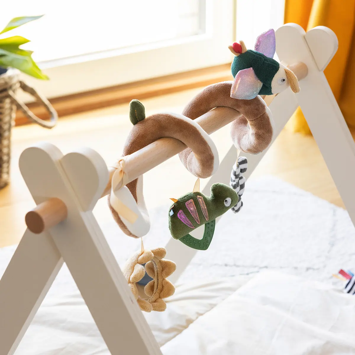 DELISTED Sebra Aktivitätsspielzeug „Spirale / Wildlife“ – Bild 3