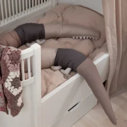 Sebra Bettschlange Sleepy Croc „seabreeze beige“, gestrickt, 190cm