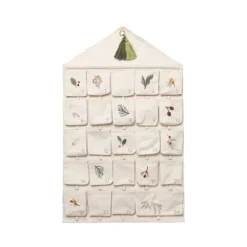 Fabelab Weihnachtskalender mit Stickerei „Yule Greens embroidery / Natural“, 80x50cm