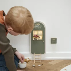 Fabelab Wichteltür mit Licht „Grün“, 30x15cm