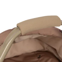 Konges Sløjd Puppenautositz „Cherry Blush“, Puppenbabyschale