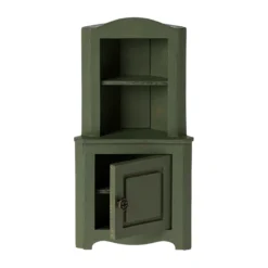 Maileg Miniatur Eckschrank aus Holz, dunkelgrün, 15x8cm