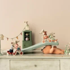 Maileg Big Brother Dreiradmaus mit Magneten - H13cm