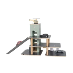 Jabadabado Parkhaus Garage aus Holz