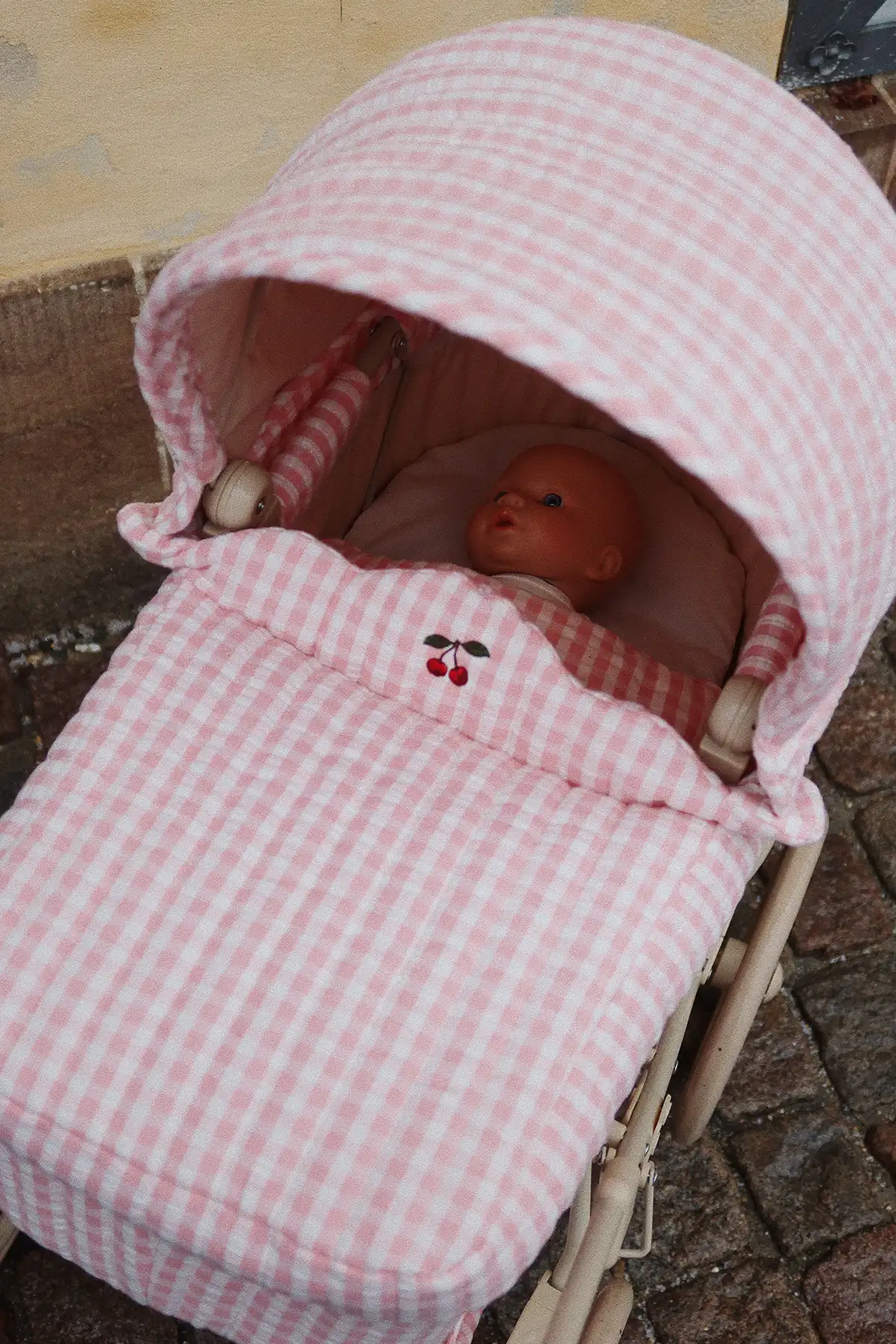 Konges Sløjd Puppe Elli, H32cm