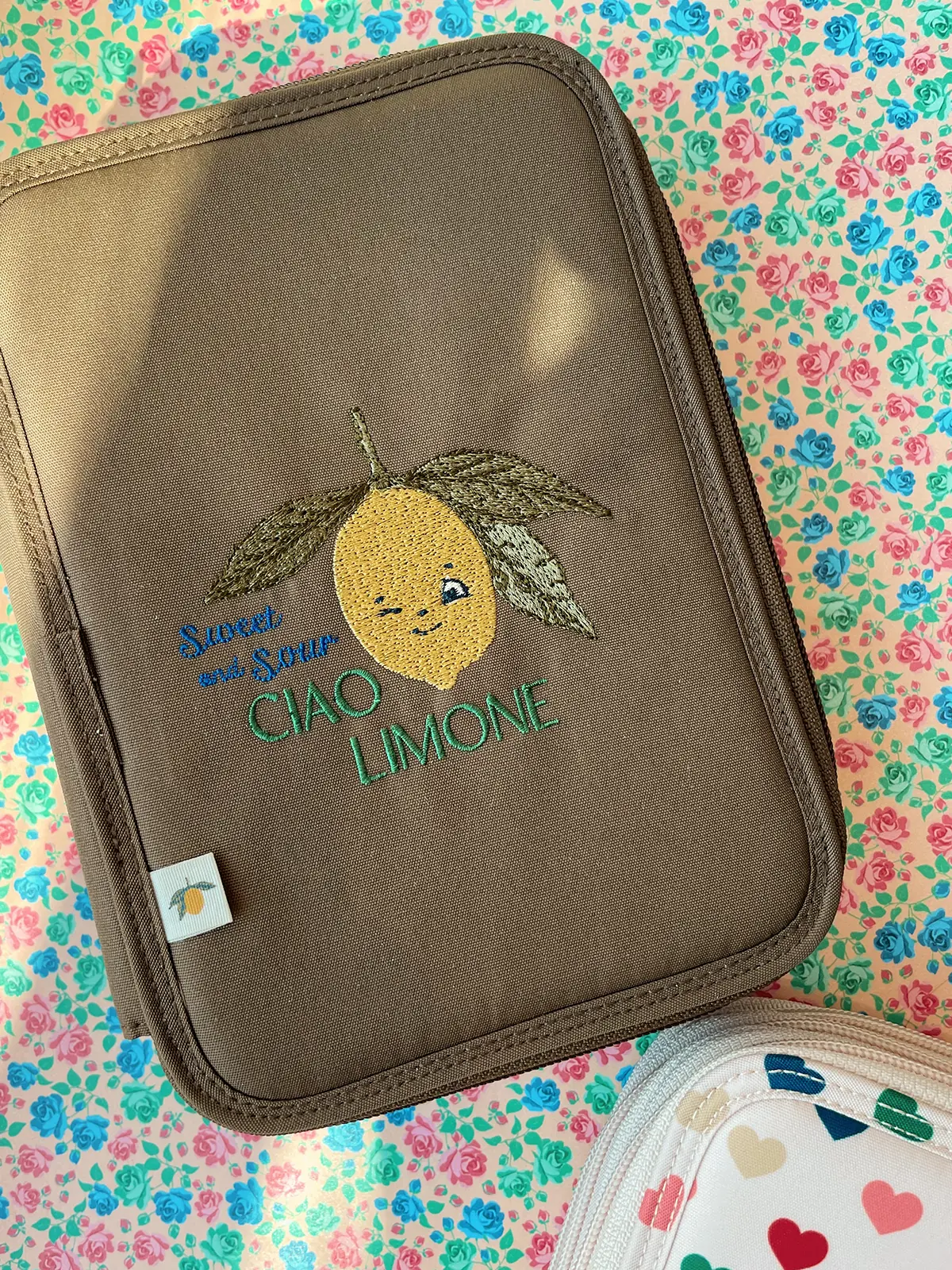 Konges Sløjd Federmappe Clover „Lemon“, Gr. Maxi