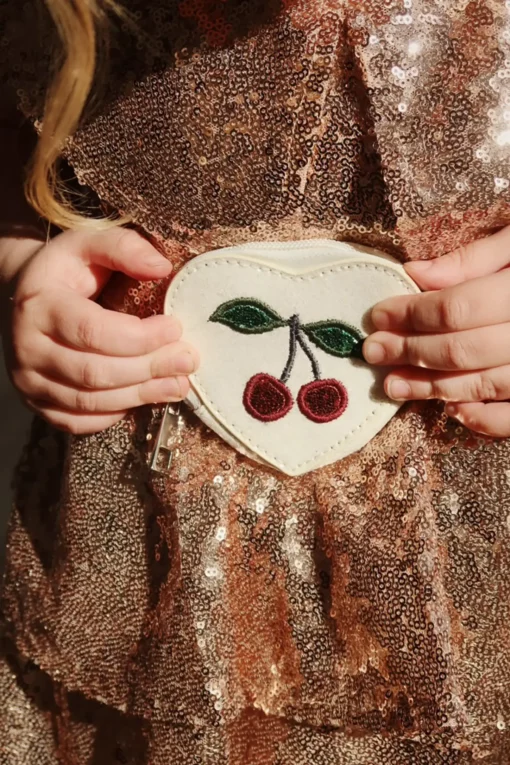 Konges Sløjd Glitzer Herz-Portemonnaie für Kinder „Tut / Buttercream“
