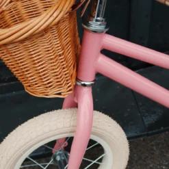 Konges Sløjd Laufrad Balance Bike „Sparkeling Pink“, 12-Zoll, ab ca. 2 Jahre